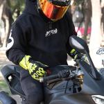 CASCO ASTRO PISTA NEGRO BRILLOSO