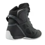 BOTA CON PROTECCIONES PARA DAMA AURORA